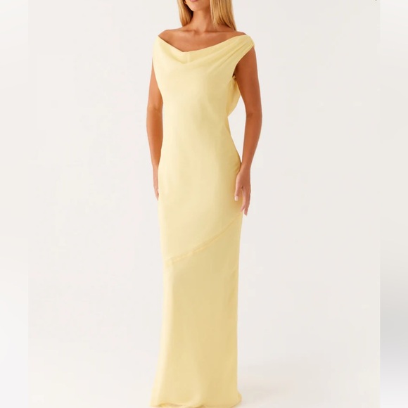 PEPPERMAYO | ✨NEW✨ Brittany Chiffon Maxi Dress in Pastel Yellow - Picture 5 of 5